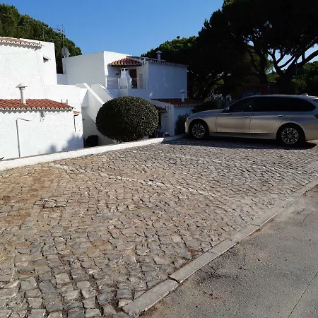 Ferienhaus Estudio Praia Da Falesia